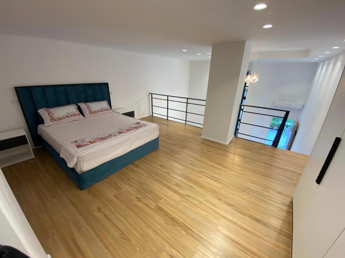 Apartament Me Qera Dublex Lungomare Vlorë Exterior foto
